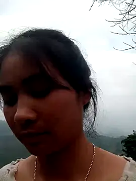 Him_MountainGirl live sex cam