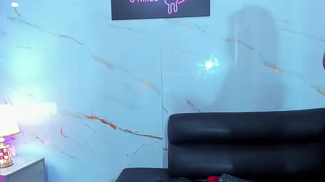 Little_nicoll's cam snapshot