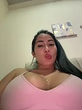 areviklusine1's cam snapshot