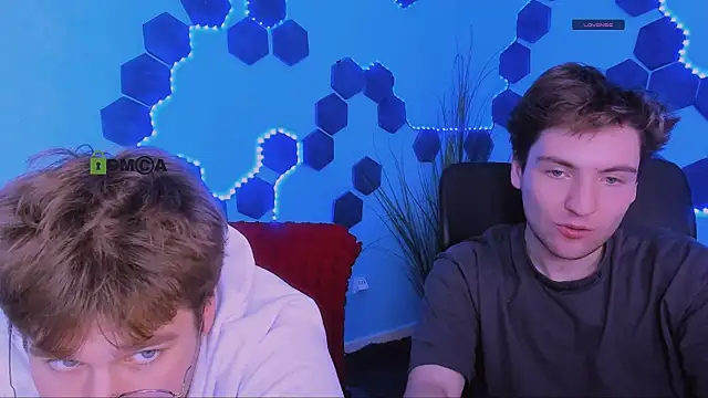 michael_strong1's cam snapshot