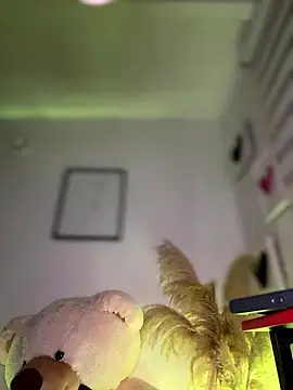 Zarahs_Blare1's cam snapshot