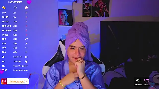 derek_greyy_'s cam snapshot