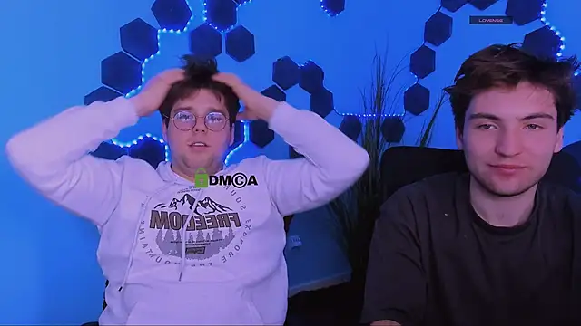 michael_strong1's cam snapshot