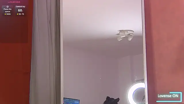 EnyaHazell's cam snapshot