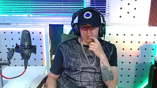 Godofcumxxx's cam snapshot