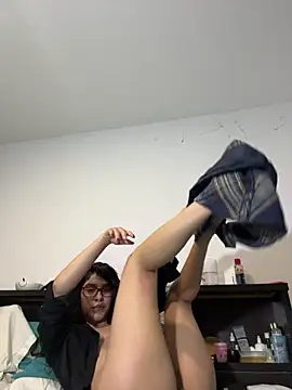 dani_bela's cam snapshot