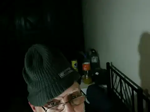 100Tauros live sex cam