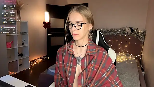 EvaPeace's cam snapshot