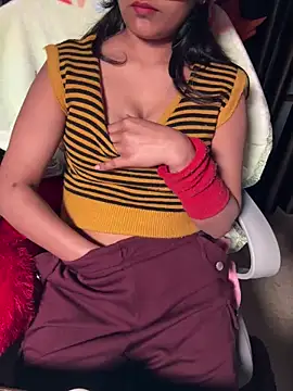 Lucky_Flora's cam snapshot