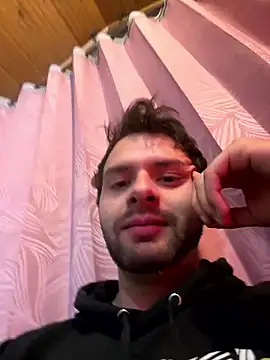 Baphomet212341's cam snapshot