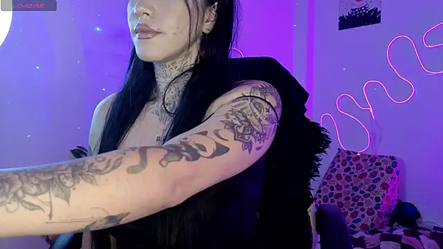 AnfisaLetyagho's cam snapshot