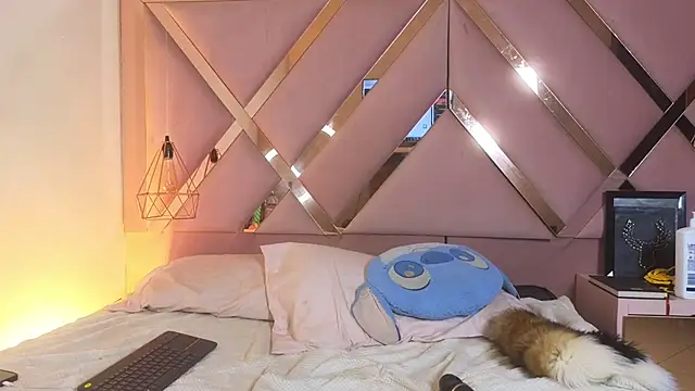 Sophia_moo_'s cam snapshot