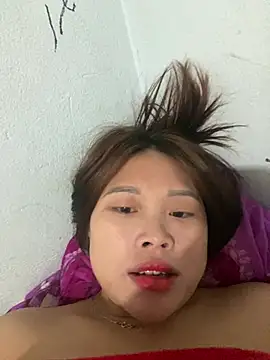 Emxinh123cute's cam snapshot