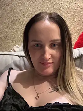 TomilaSi's cam snapshot