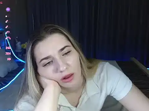 BellaaBlushh's cam snapshot