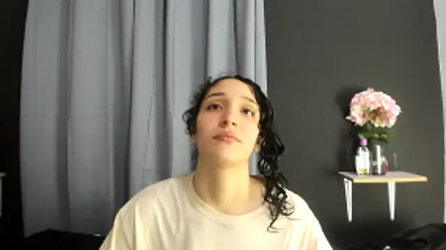 TeensNews18's cam snapshot