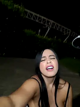 _kathaLopez_'s cam snapshot