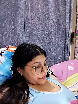 AddisonAndCouple's cam snapshot