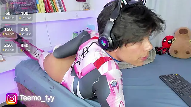 teemotwink live sex cam