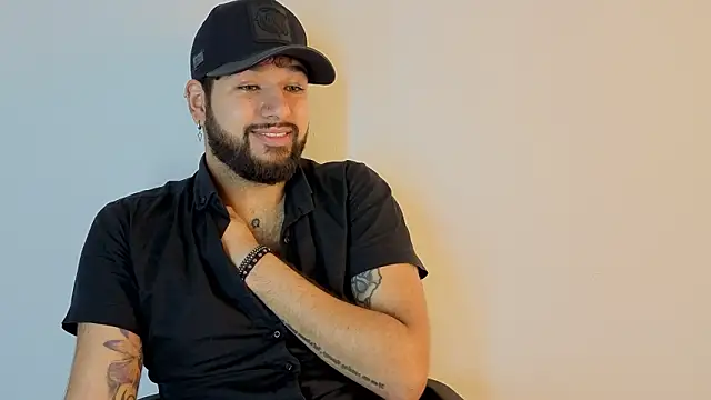 RomanBlack_'s cam snapshot