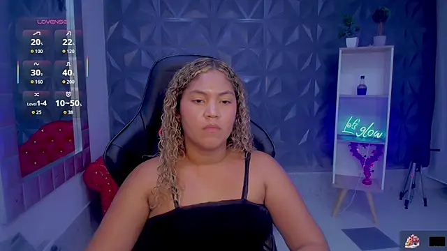 Cristal_War's cam snapshot