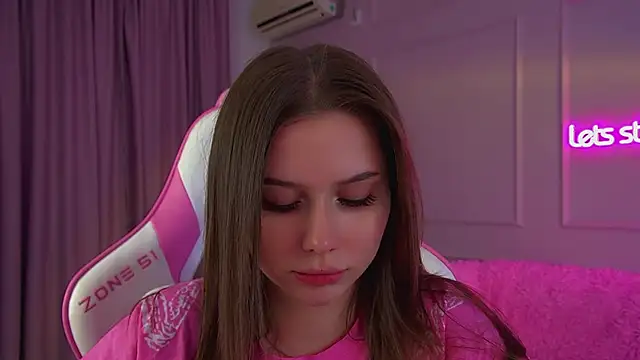 DianaVert's cam snapshot