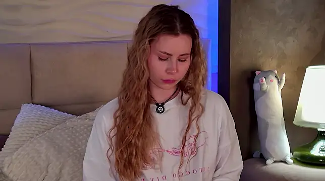 -SaraBlack-'s cam snapshot