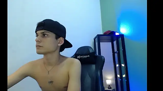 dilan_hott_ live sex cam