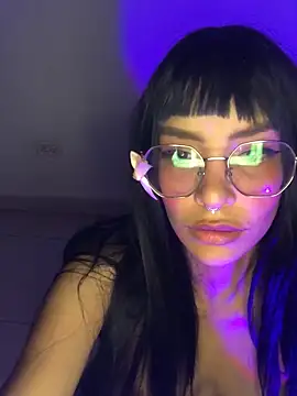 Luna-Chann's cam snapshot