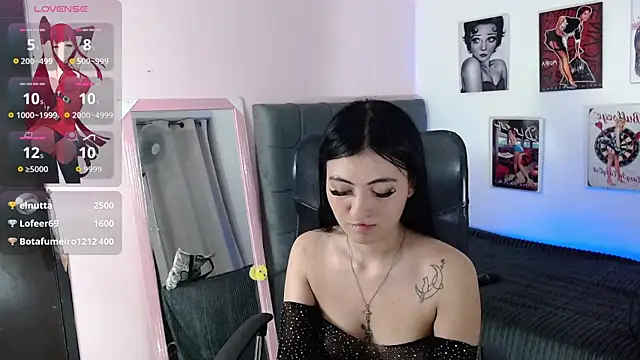 britany_teen18's cam snapshot