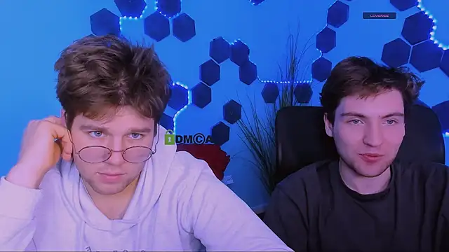 michael_strong1's cam snapshot