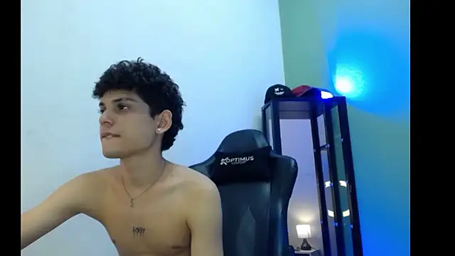 dilan_hott_ live sex cam