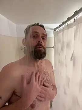 biggdaddyandqueenn live sex cam