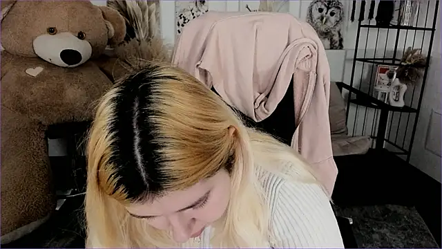 DiaAngell live sex cam