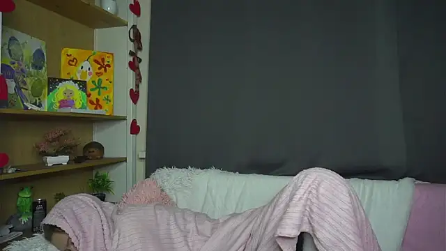 BevHanni live sex cam