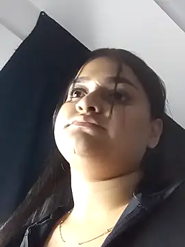 Emma_Sweet-'s cam snapshot