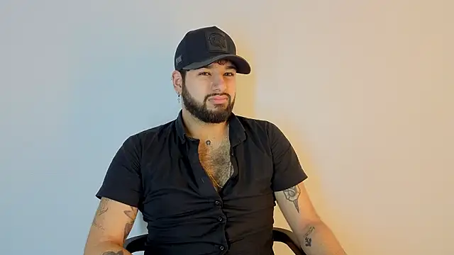 RomanBlack_'s cam snapshot