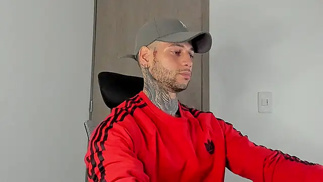 _jamesleandros1's cam snapshot