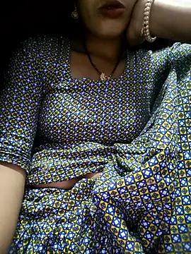 Poojapande's cam snapshot