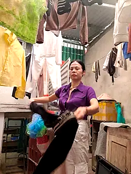 Basanis68's cam snapshot