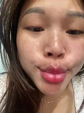 Emxinh123cute's cam snapshot