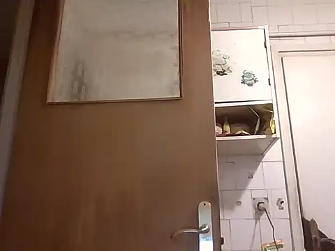 mariusica1@xh's cam snapshot