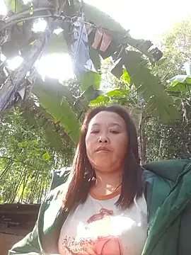 dakota-kis's cam snapshot