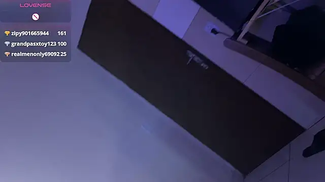 Lucasfit24 live sex cam