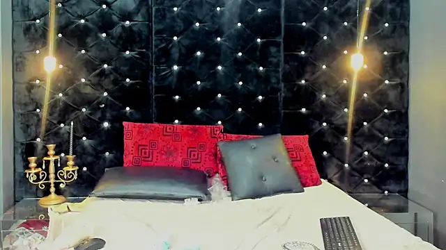 MilaAndersons's cam snapshot