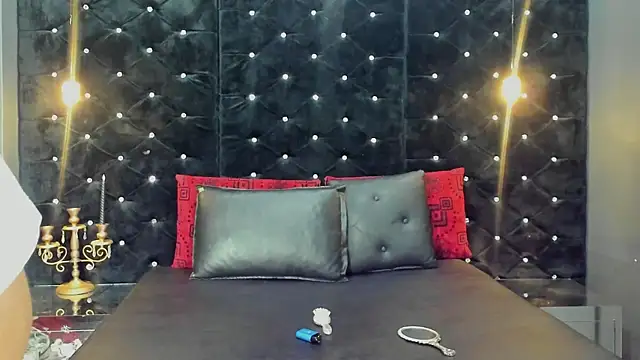 MilaAndersons's cam snapshot