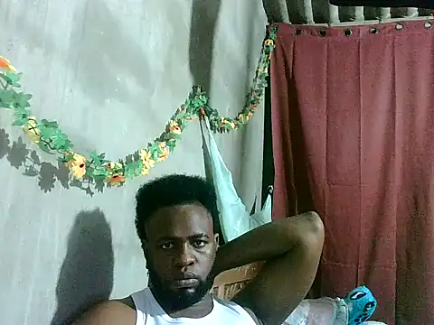 2ocmaxi live sex cam