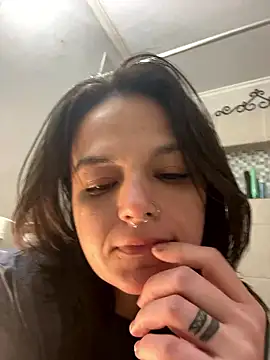 AaikoMcM's cam snapshot