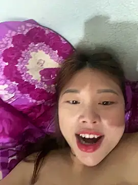 Emxinh123cute's cam snapshot