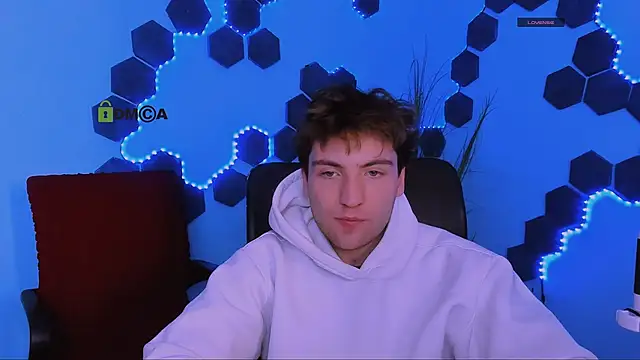 michael_strong1's cam snapshot